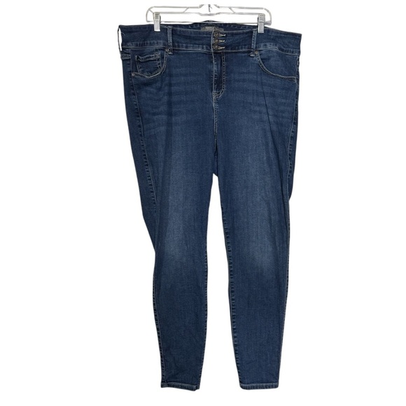 Torrid FEEL THE FIT Jeggings Super Soft Size 20T Blue Wash Denim Stretch Comfort - Picture 1 of 12